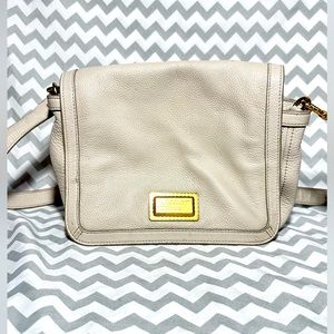 Marc Jacobs cream shoulder bag